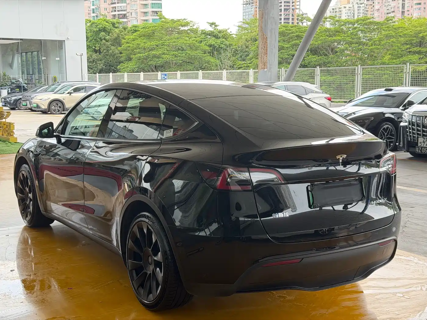 Tesla Model Y 2021 2021 Standard Range Rear-Wheel Drive