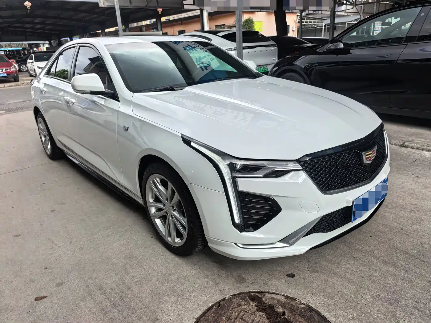 Cadillac CT4 2022 2021 28T Fashion Edition