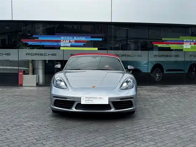 Porsche 718 2022 Boxster T 2.0T — фото 2