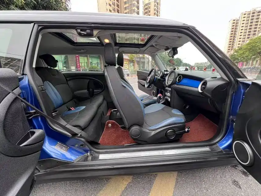 Photo 14 - MINI CLUBMAN