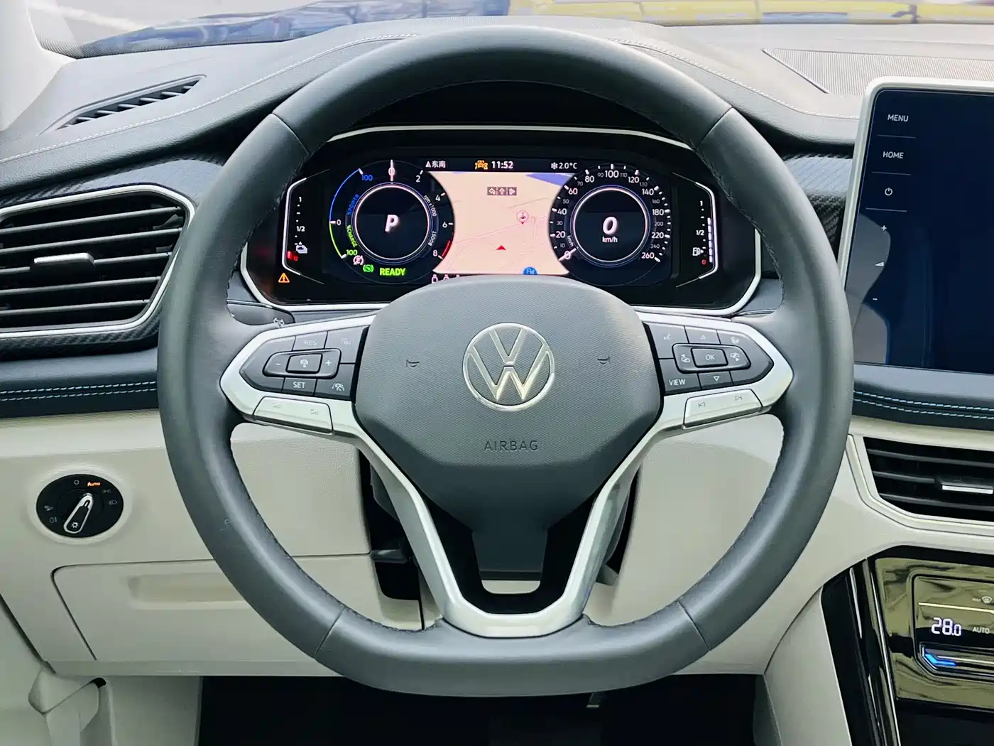Volkswagen Tayron GTE Plug-in Hybrid 2023 280TSI Luxury Plus Advanced Edition фото 6