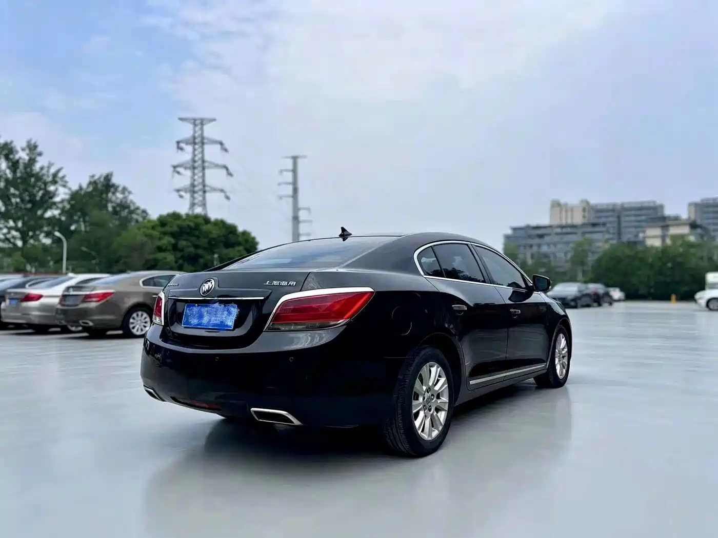 Buick LaCrosse 2012 2012 2.4L SIDI Luxury Edition