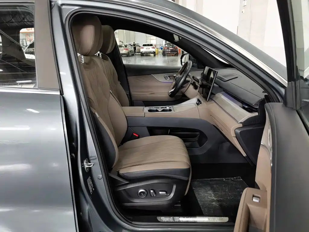 Photo 23 - Chery Tiggo 8 PLUS