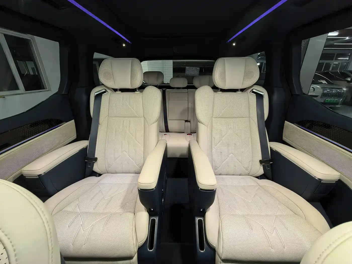 ZEEKR EXTREME KRYPTON 009