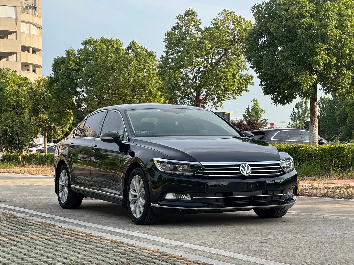 Фото 3 - Volkswagen Magotan