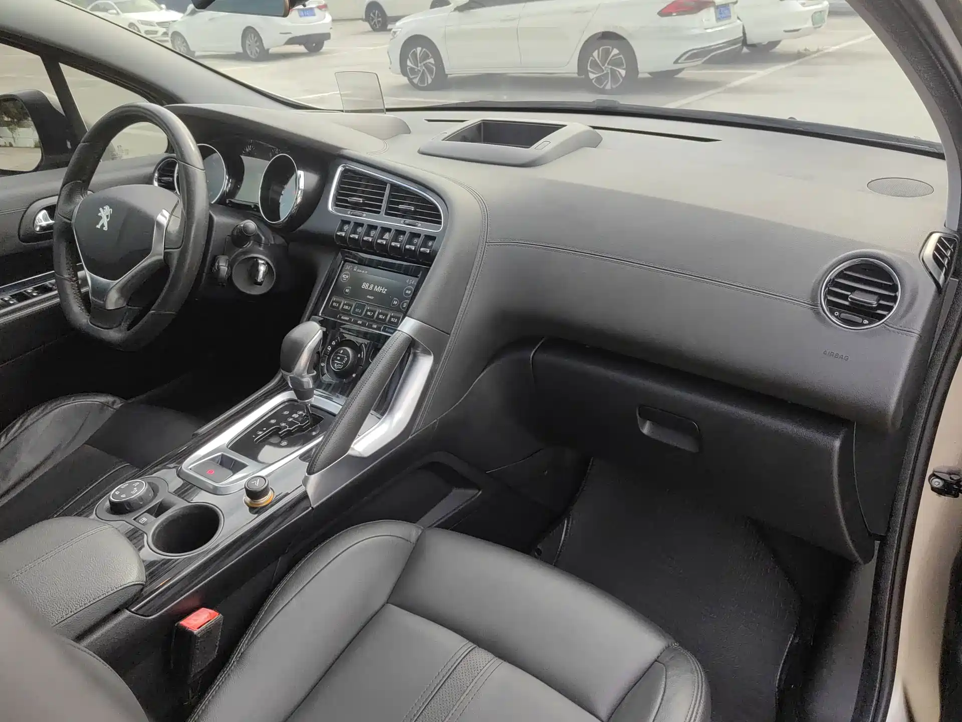 Photo 4 - Peugeot 3008