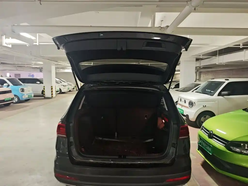 Volkswagen Tharu, миниатюра 15