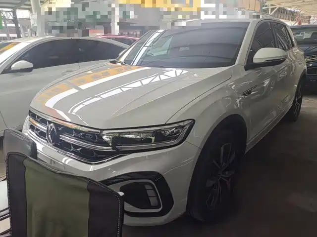 Volkswagen T-Roc 300TSI DSG, моноприводный, Chenguang
