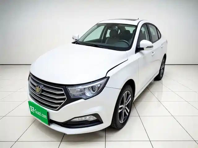  Besturn Besturn B30 2016 1.6L Manual Premium Model