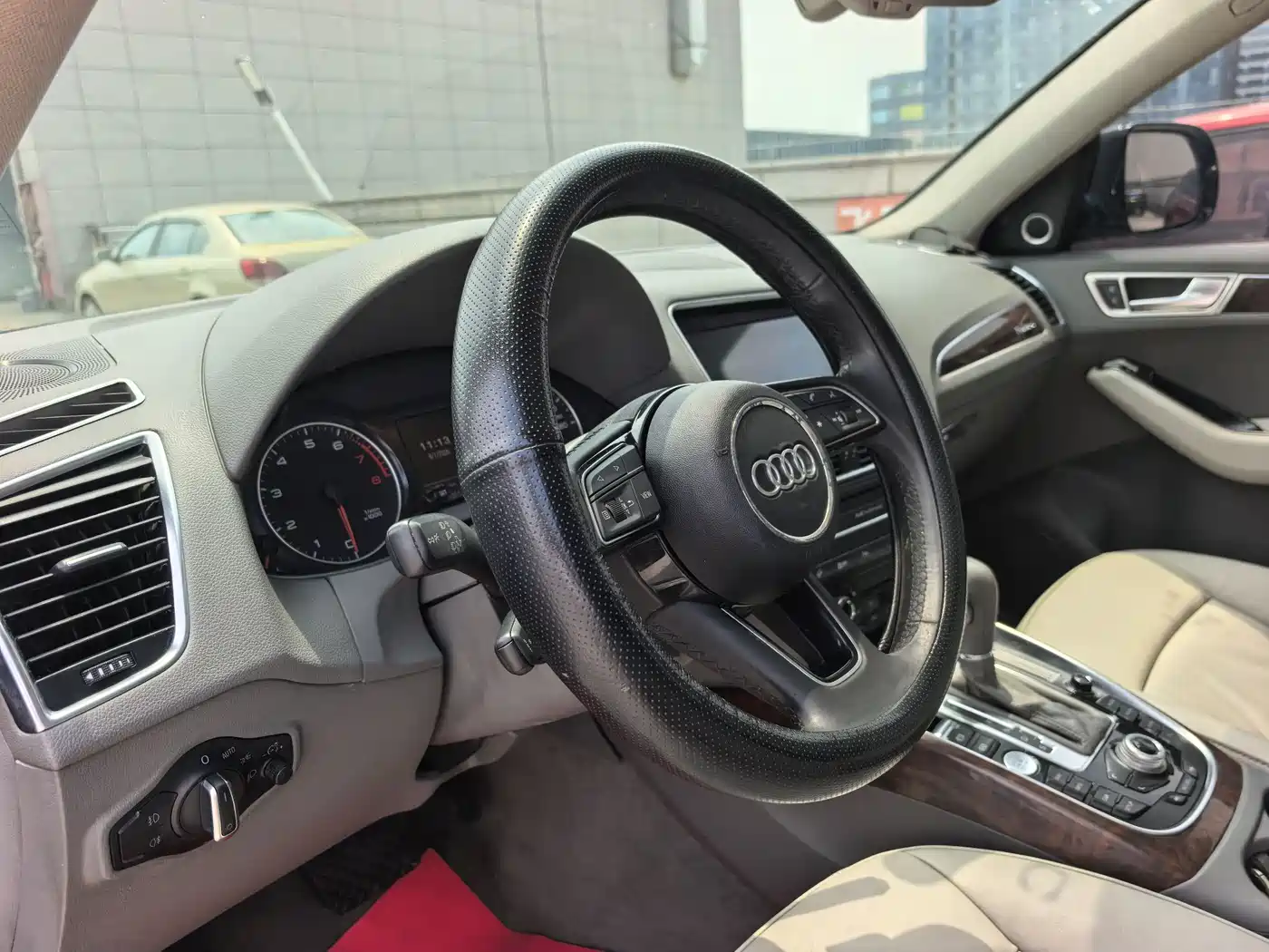 Фото 13 - Audi Q5