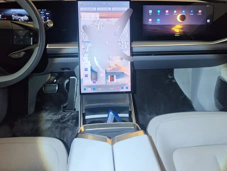HiPhi Y 2023 2023 560km Pioneer Edition