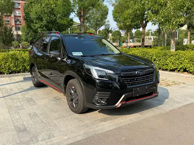 Subaru Forester 2022 2.0i AWD X Sport Edition with EyeSight — фото 3