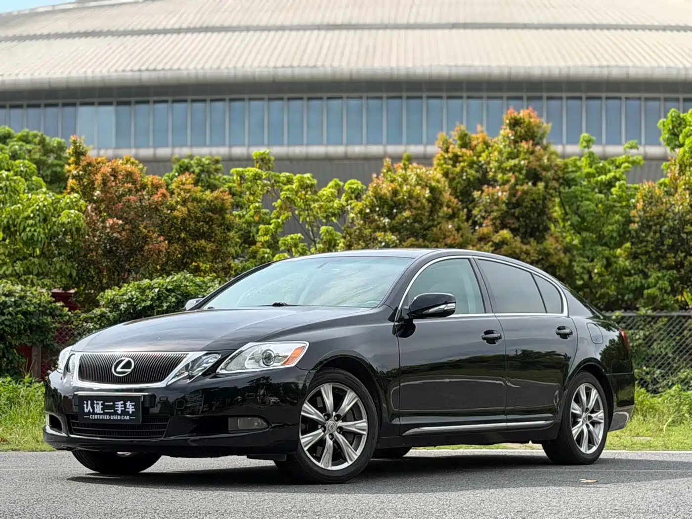 Фото 1 - Lexus GS