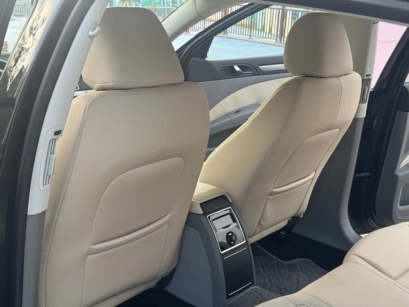 Škoda Superb 2013 2013 1.4TSI DSG Gentleman Edition