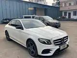 Фото 3 - Mercedes-Benz E-Class (Import)