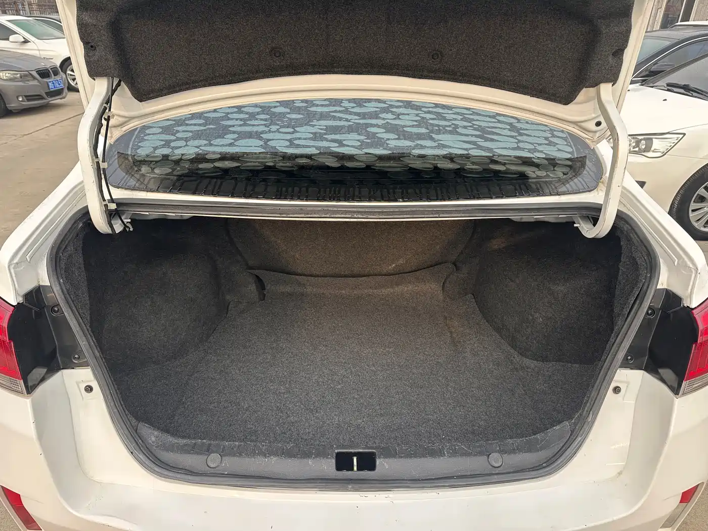 Soueast A5 Wing Dance 2019 2019 1.5L Manual Premium Edition China V