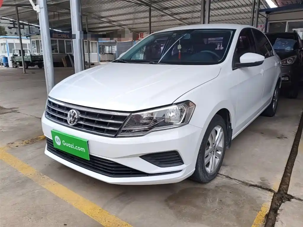 Volkswagen Jetta 2019 Dream Edition 1.4L Manual Fashion фото 2