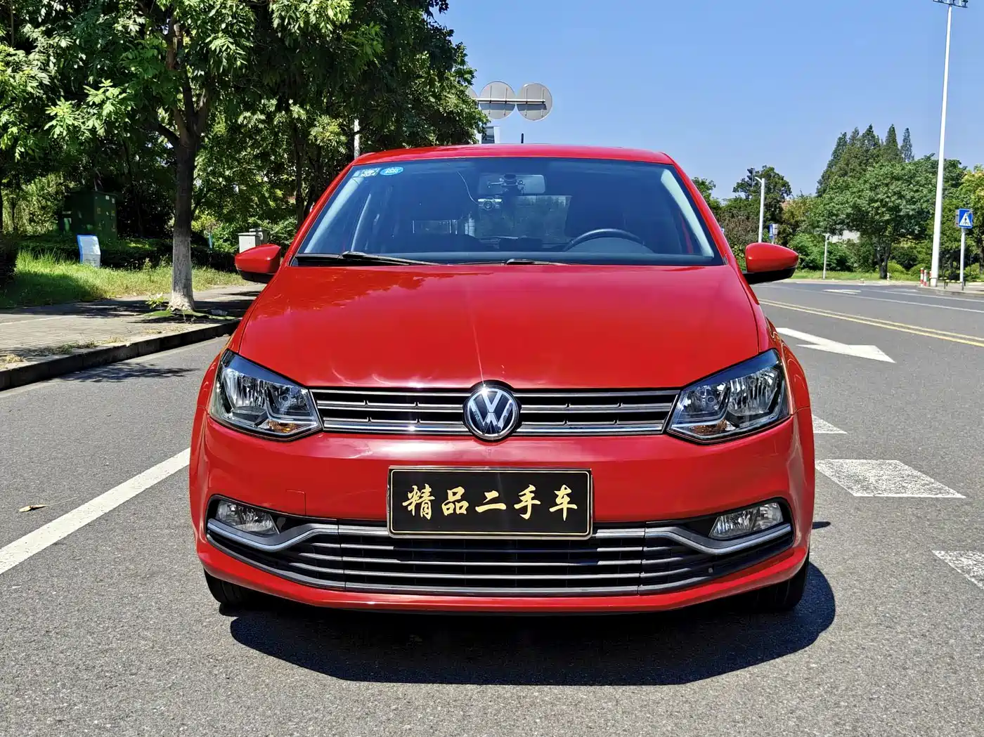 Фото 2 - Volkswagen Polo