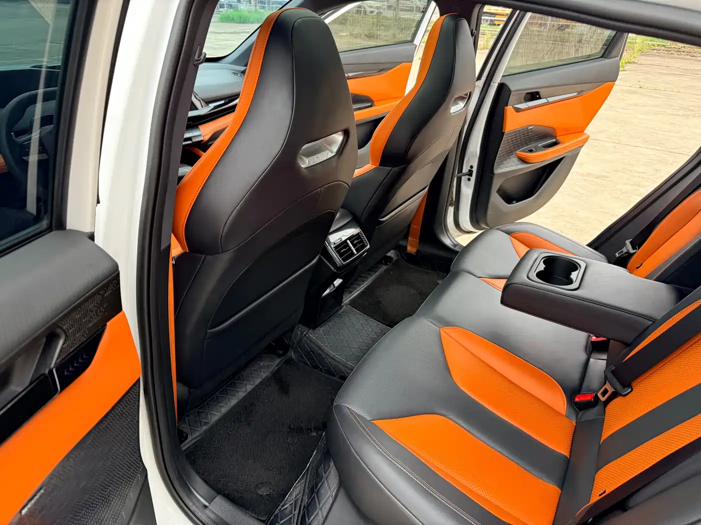 CHANGAN UNI-V