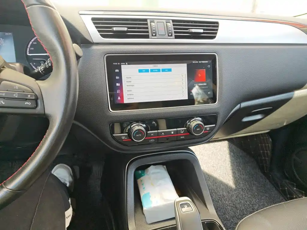 Qoros 5 2020 2019 Qoros 5S 1.6TGDI Premium