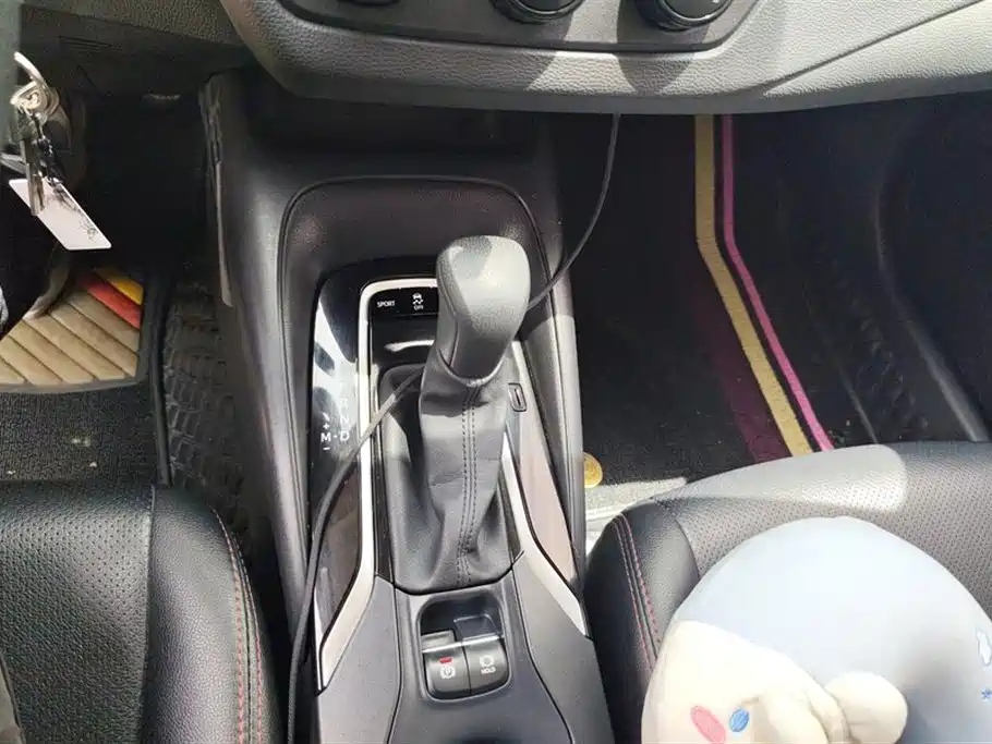 Toyota Corolla 2019 1.2T S-CVT GL Pioneer Edition фото 16