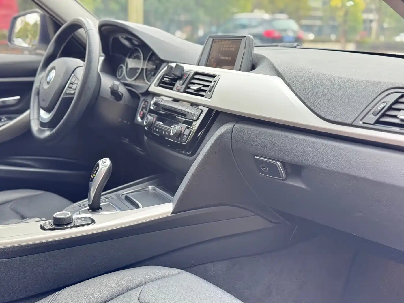 BMW 3 Series (Import) 2016 320i Fashion Wagon фото 9