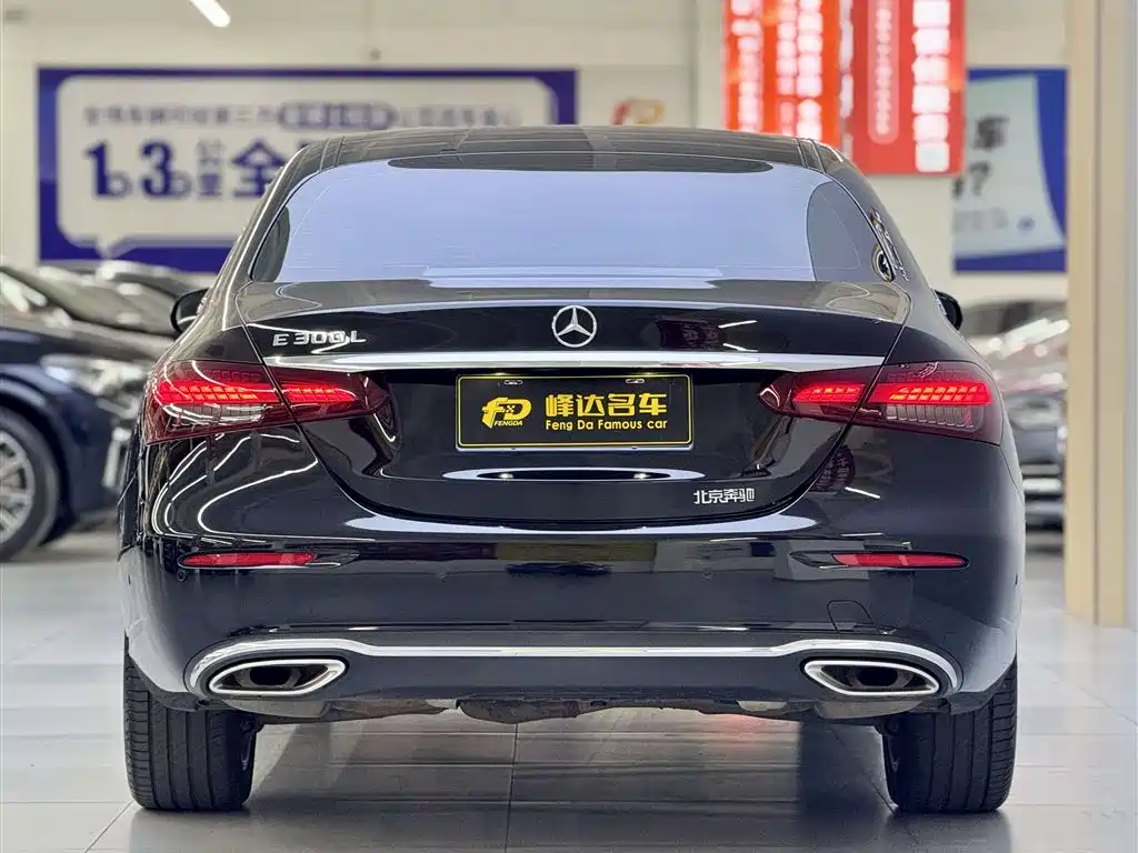 MERCEDES-BENZ E CLASS