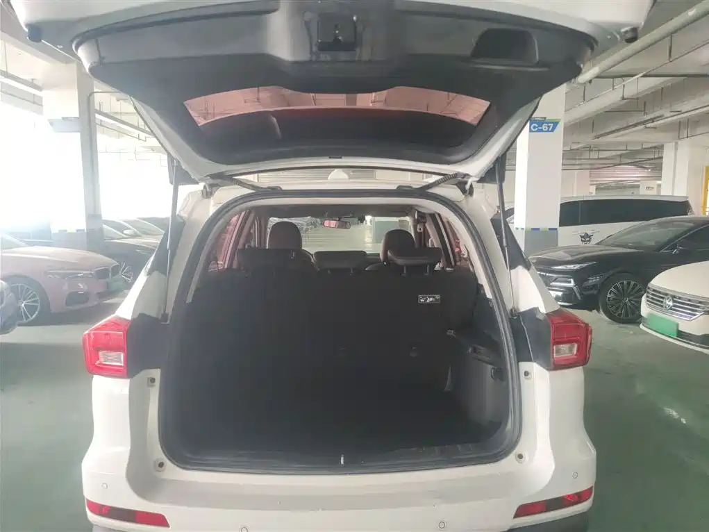 Haval M6 2018 1.5T Manual 2WD Elite фото 10