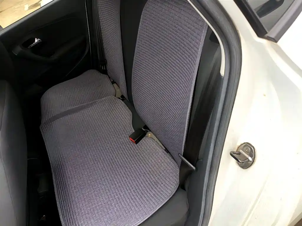 Volkswagen Polo 2018 1.5L Auto Safe Drive фото 17