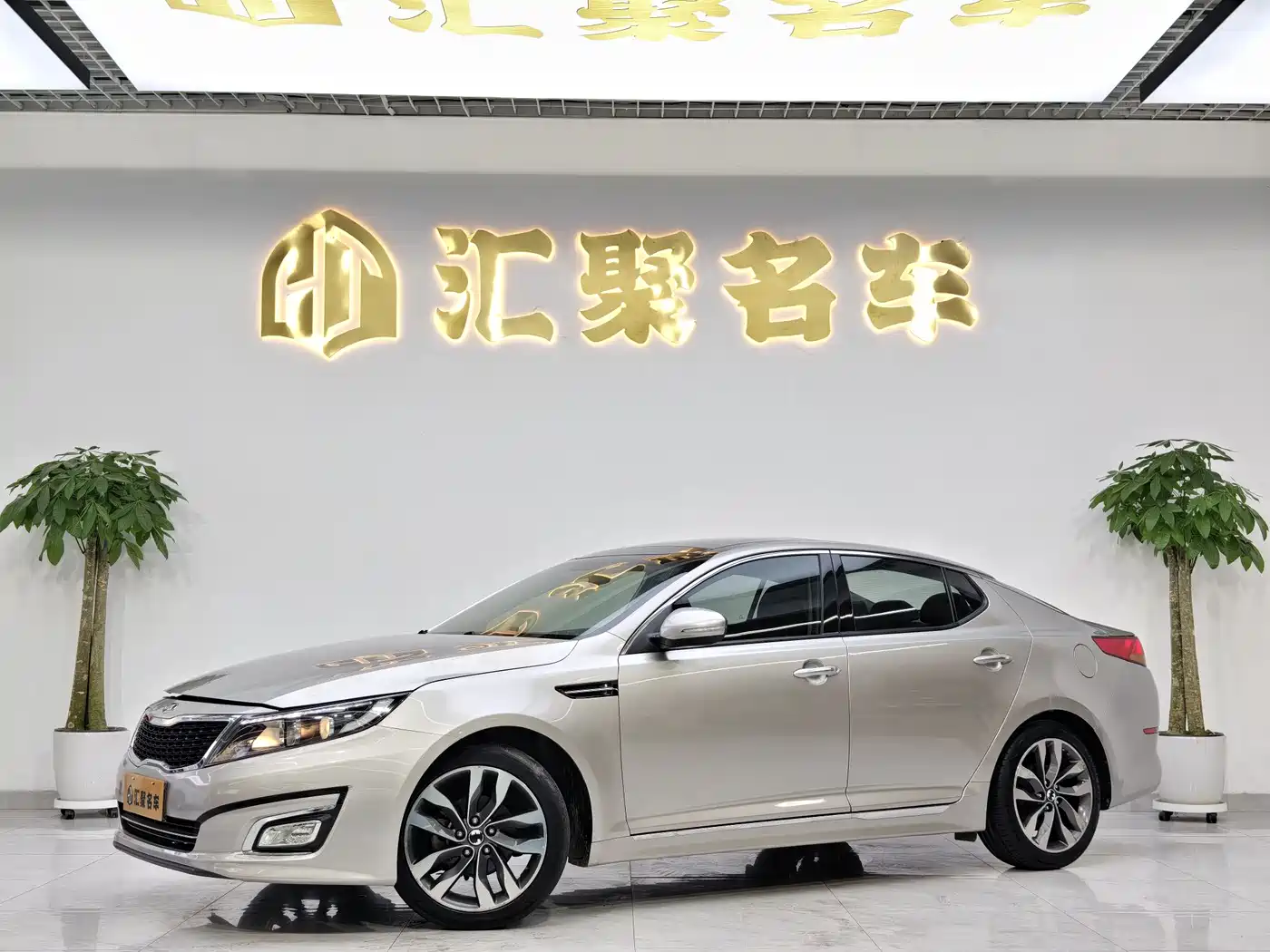 Kia K5 2014 2.0L Automatic LUXURY