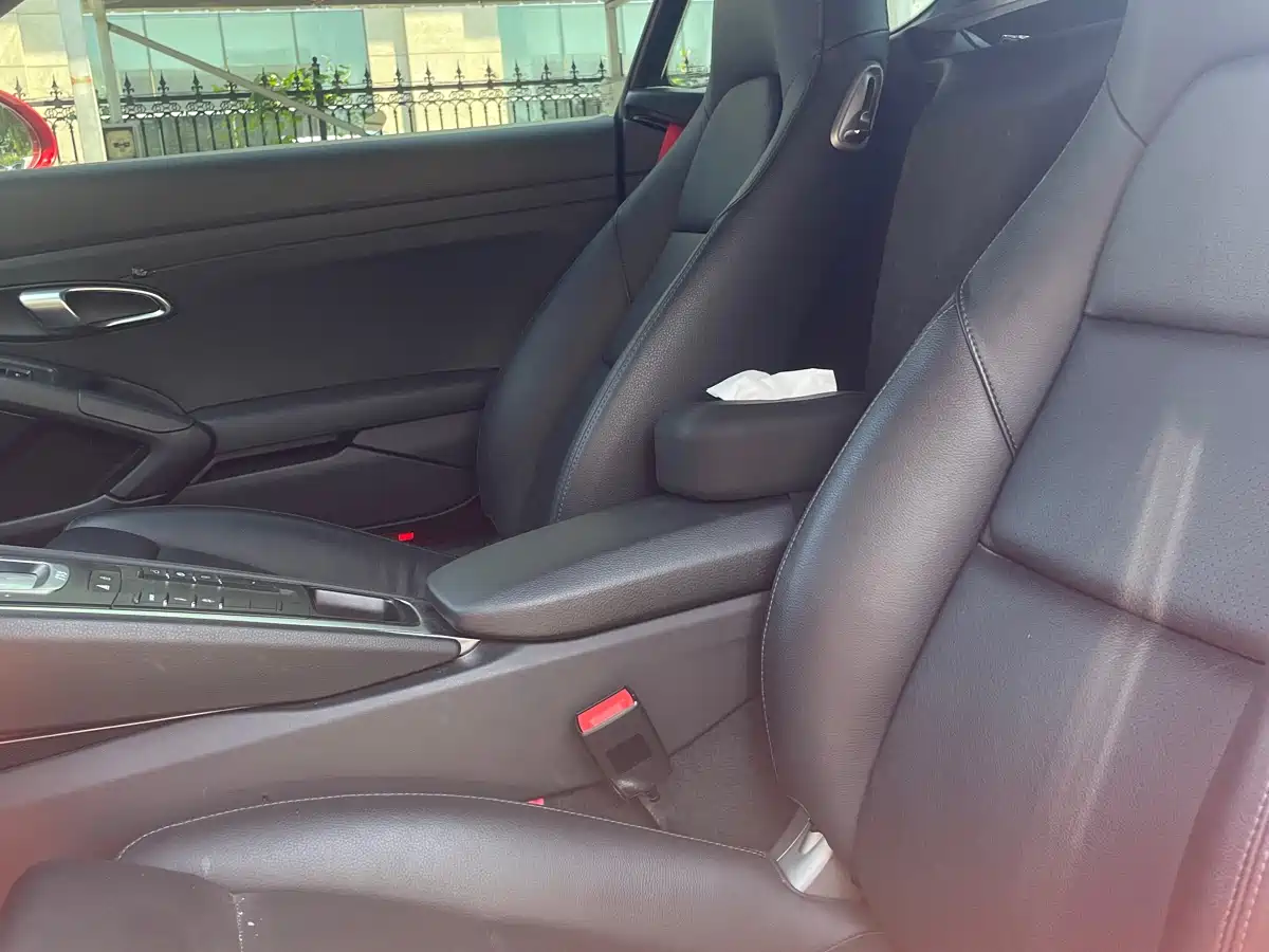 Porsche 718 2020 Cayman 2.0T фото 5