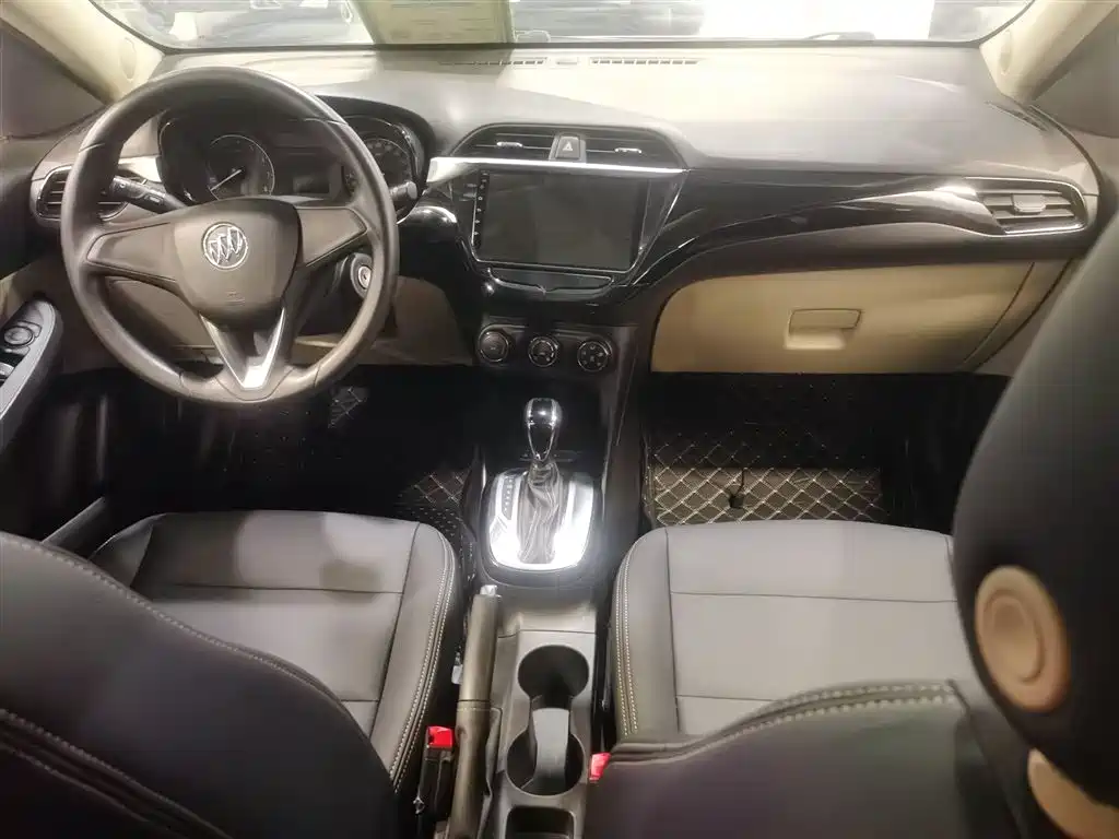 Buick Excelle 2018 15N CVT Elite фото 10