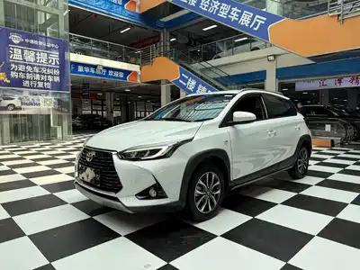 Toyota Yaris L