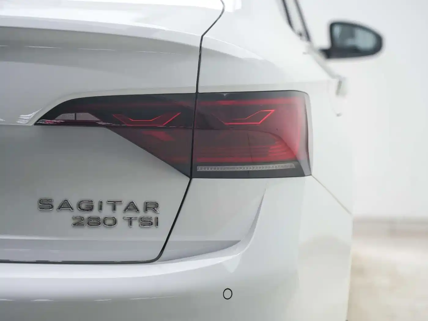Volkswagen Sagitar 2023 280TSI DSG Beyond Lite фото 25