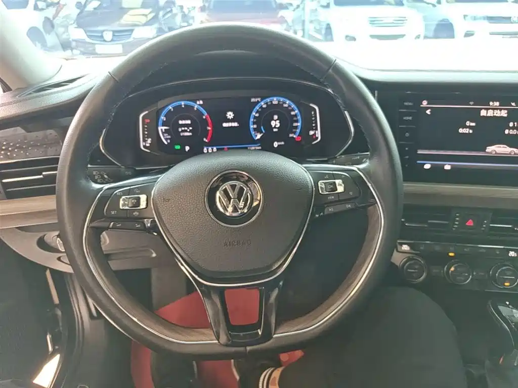 Volkswagen Passat 2019 330TSI Premium Edition China V фото 11