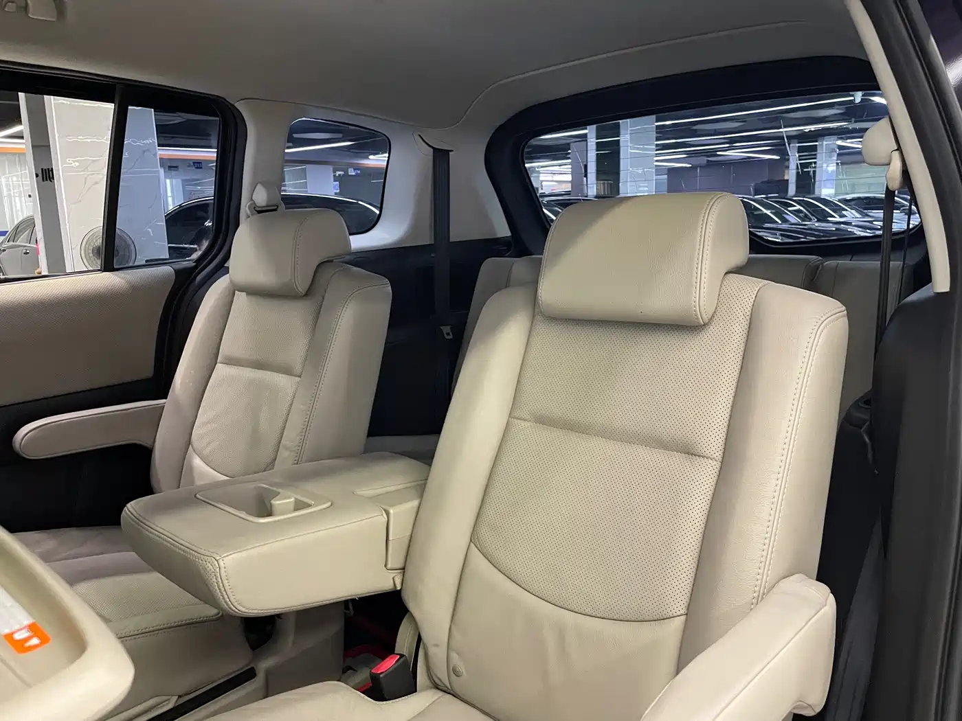 Mazda Mazda5 2008 2008 2.0 Automatic Luxury Edition