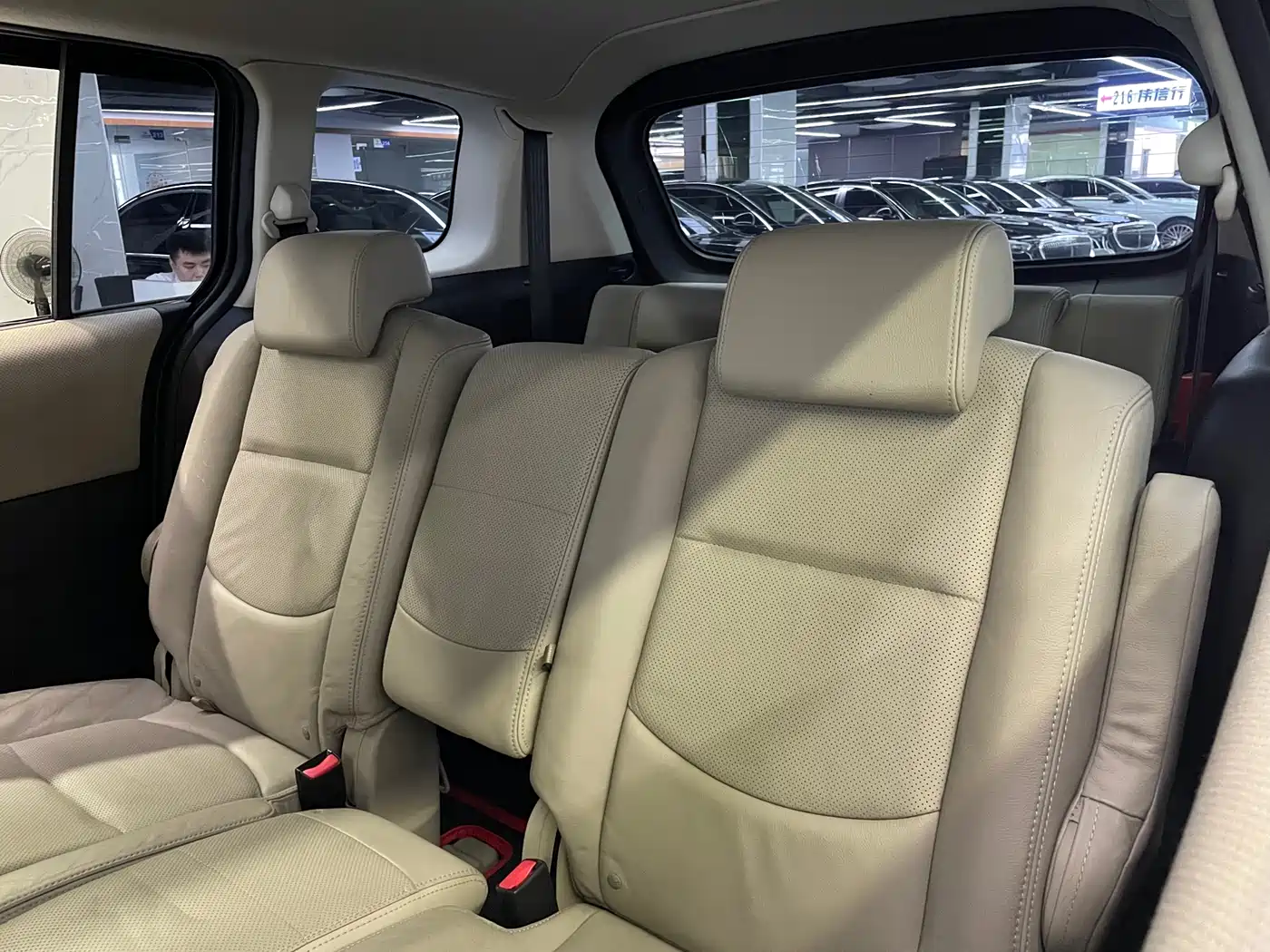 Mazda Mazda5 2008 2008 2.0 Automatic Luxury Edition