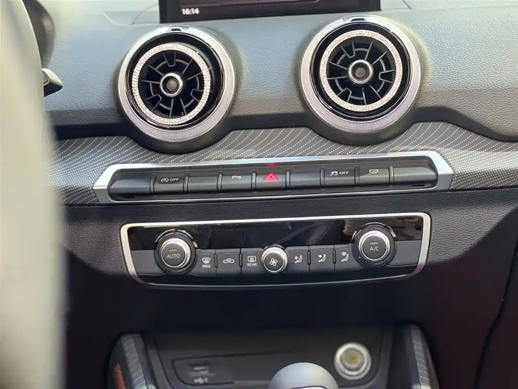 Audi Q2L 2022 35 TFSI Fashion Dynamic фото 13