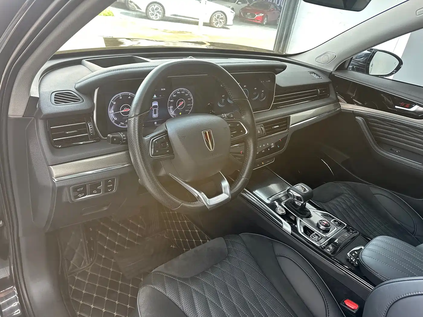 Hongqi HS5 2022 2.0T Smart Connect Premium Edition фото 6