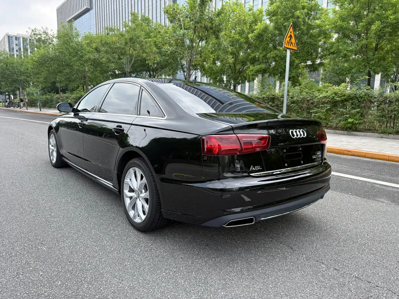 Audi A6L 2017 45 TFSI quattro Sport фото 4