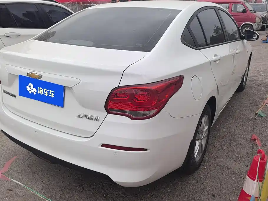 Chevrolet Cavalier 2019 320 Automatic Joy Edition фото 3