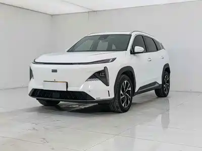 Geely Galaxy L7
