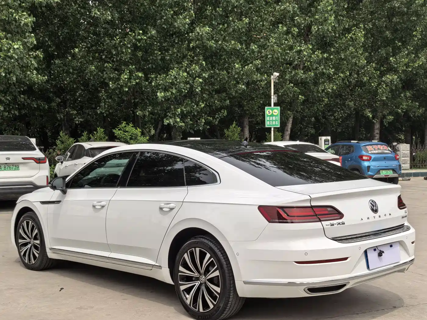 Volkswagen FAW-Volkswagen CC 2020 330TSI Glamour Version China VI фото 18