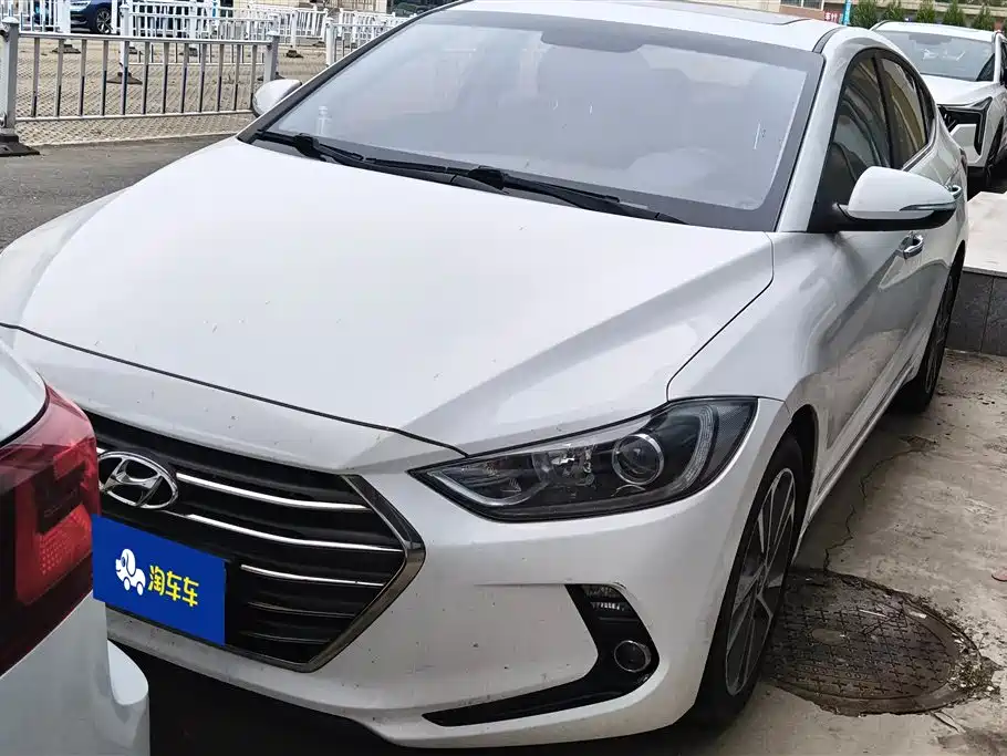 Hyundai Elantra 2016 Model 1.6L Automatic Smart Elite