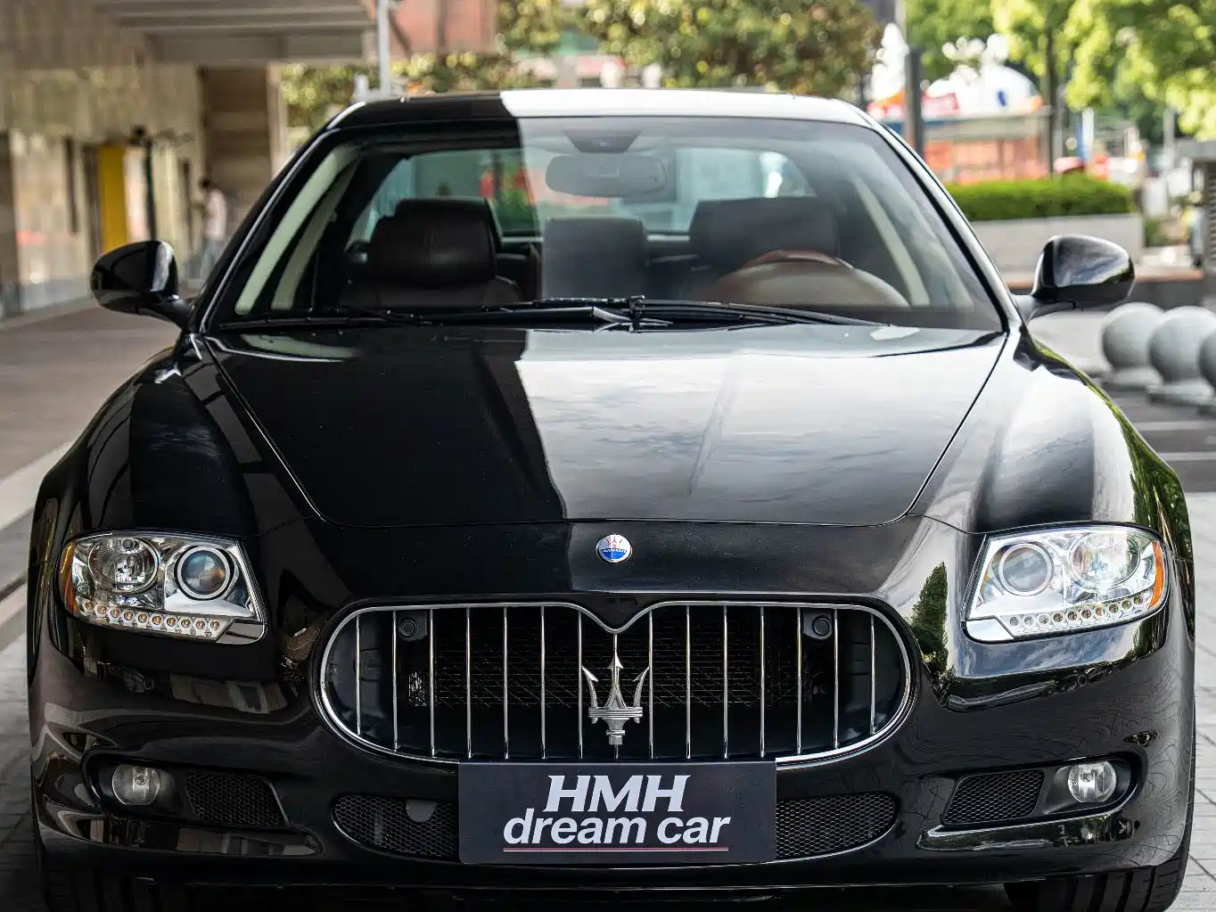 Photo 2 - Maserati Quattroporte