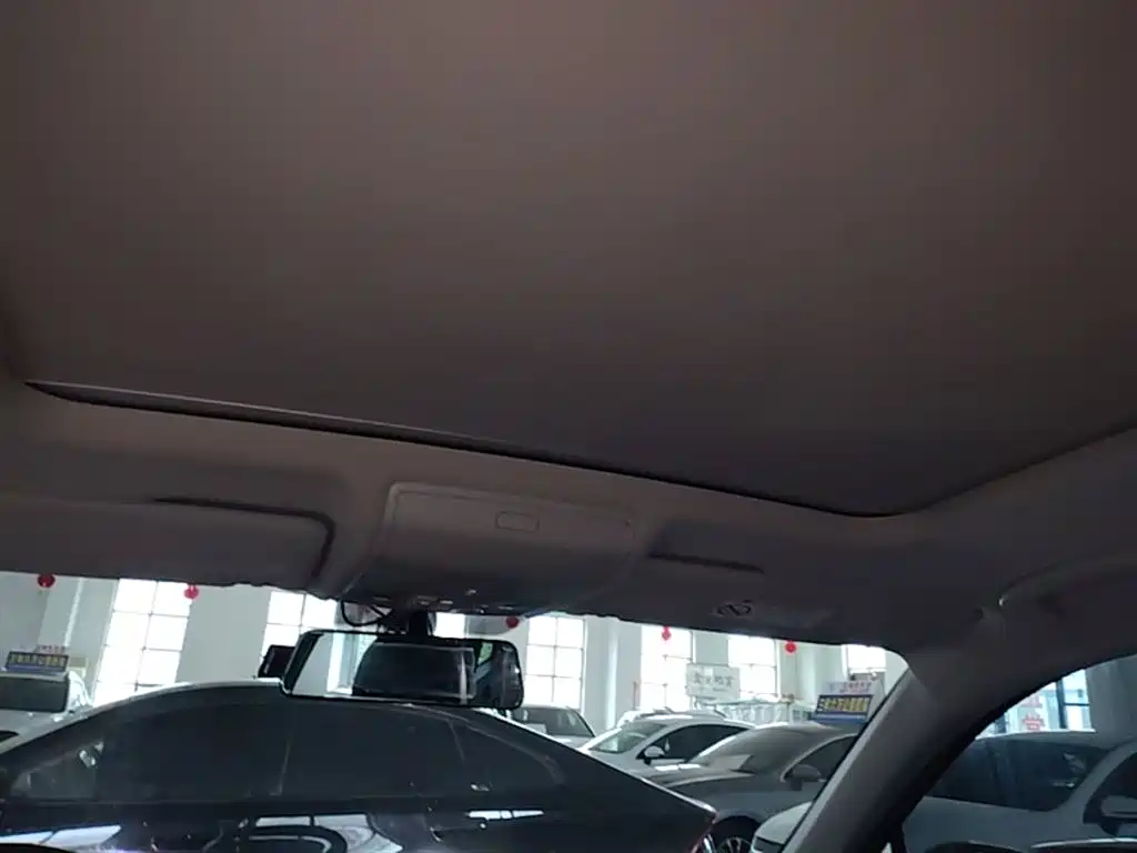 Volkswagen Tiguan L 2019 380TSI Auto AWD Smart Luxury Edition China V фото 18