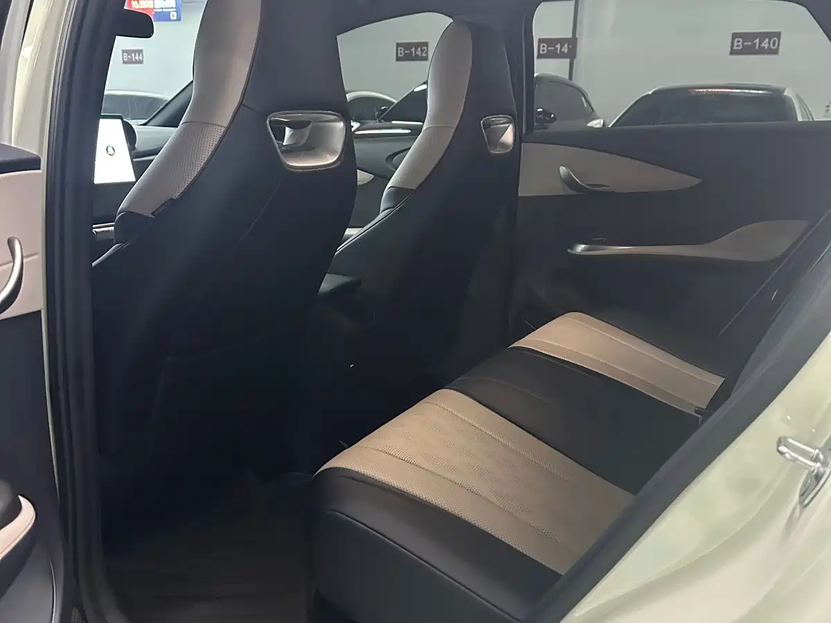 BYD Dolphin 2026 2025 420km Freedom Edition