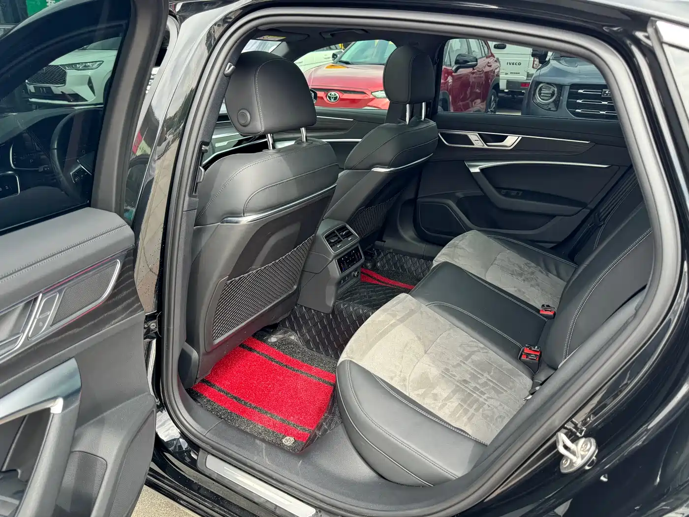 Audi A6L 2024 45 TFSI quattro Premium Dynamic фото 7