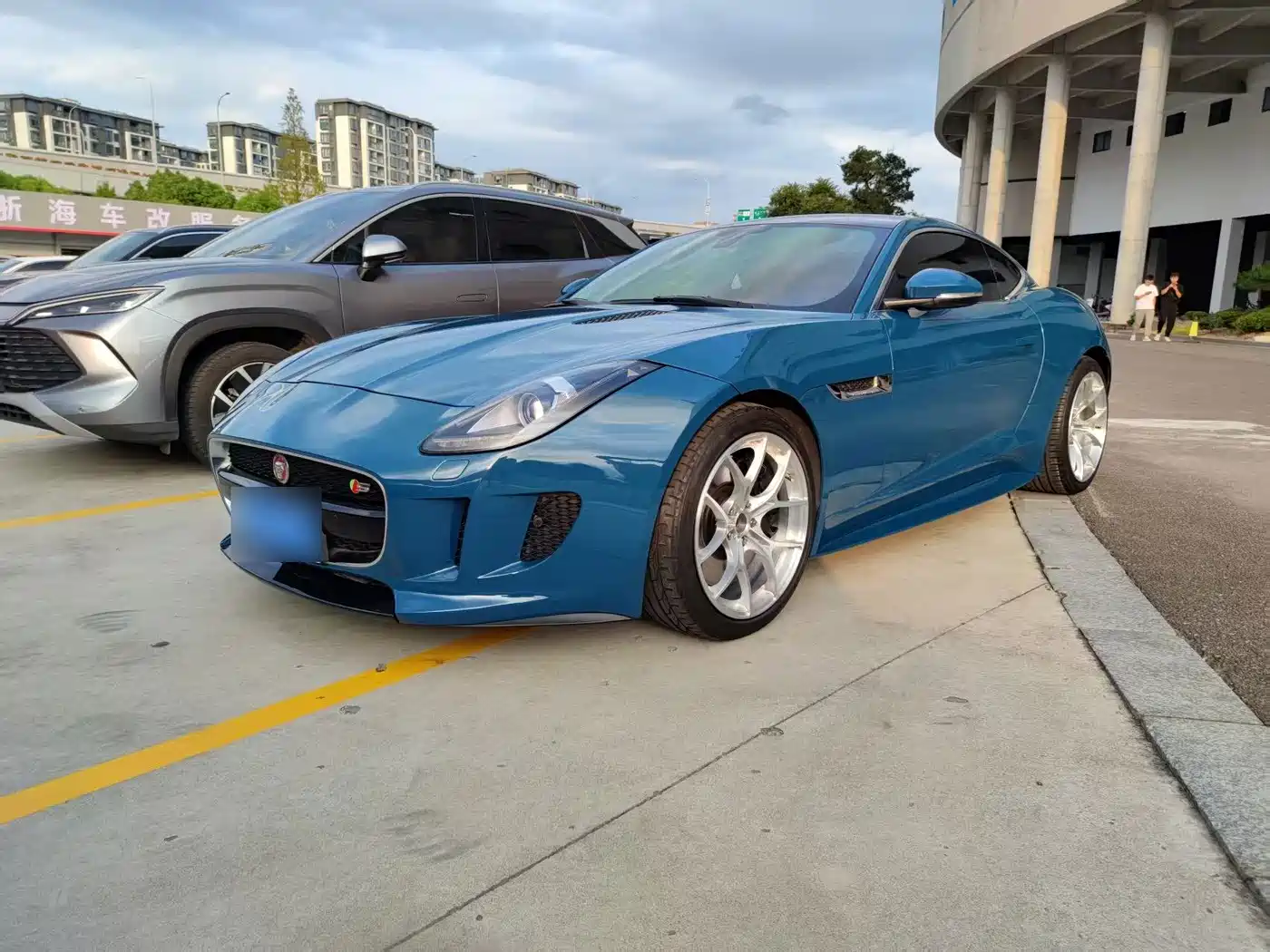 Photo 1 - Jaguar F-TYPE