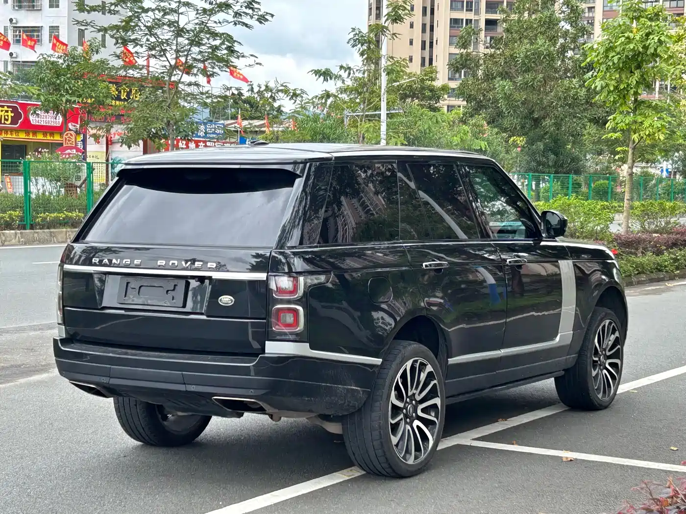 Land Rover Range Rover 2014 3.0 SC V6 Vogue фото 3